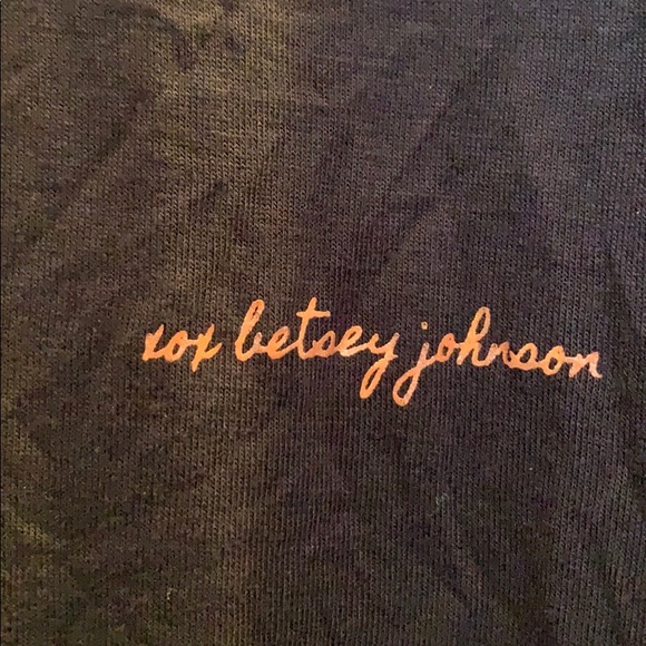 NWOT Betsey Johnson Performance Top - Picture 5 of 8